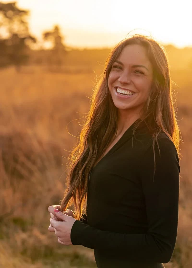 Pauline tijdens tinderfotoshoot noord brabant swipeshots